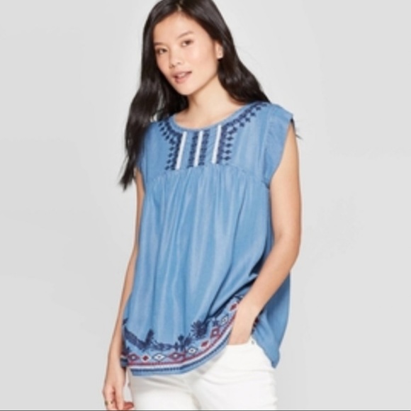 Knox Rose Tops - Knox Rose Chambray Denim Embroidered Blouse